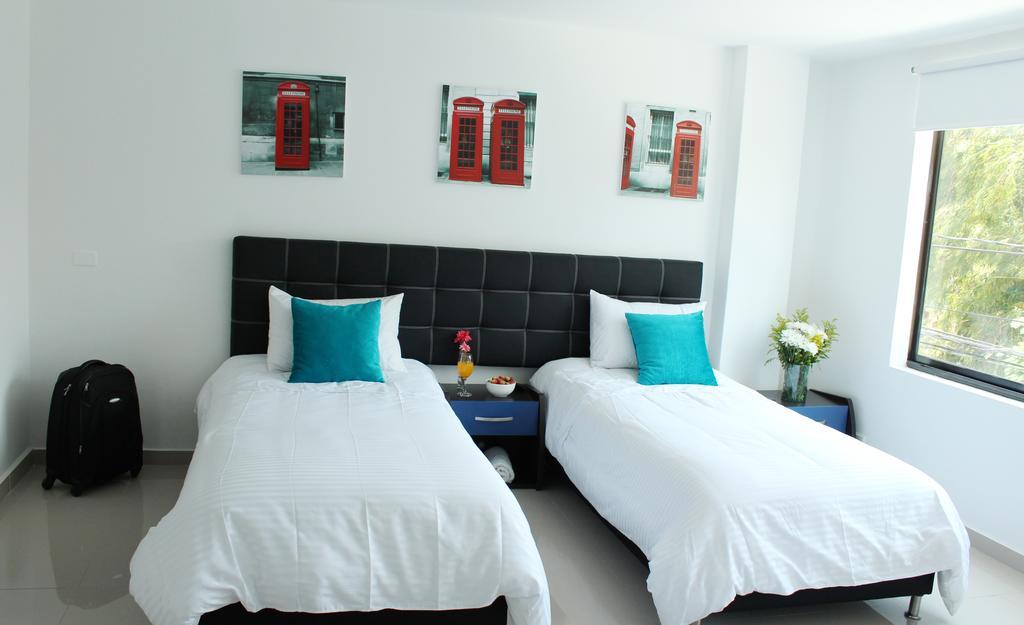 Lobby Park Hotel Меделин Стая снимка