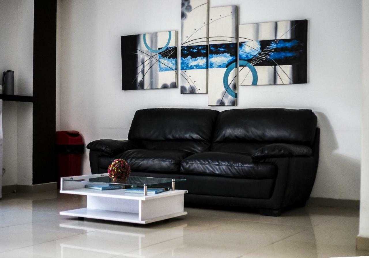 Lobby Park Hotel Меделин Екстериор снимка
